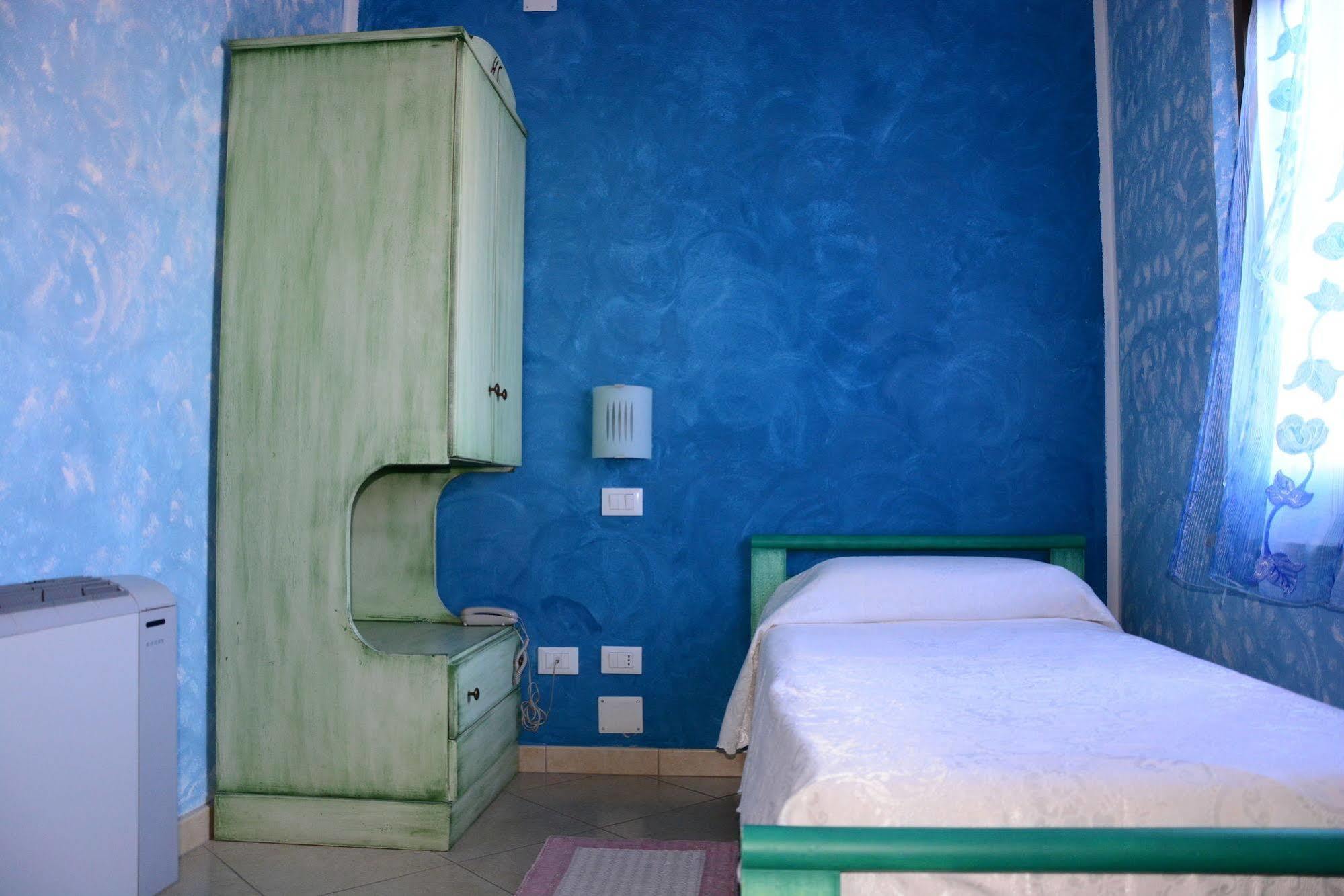 Hotel Sagittario San Sperate Экстерьер фото